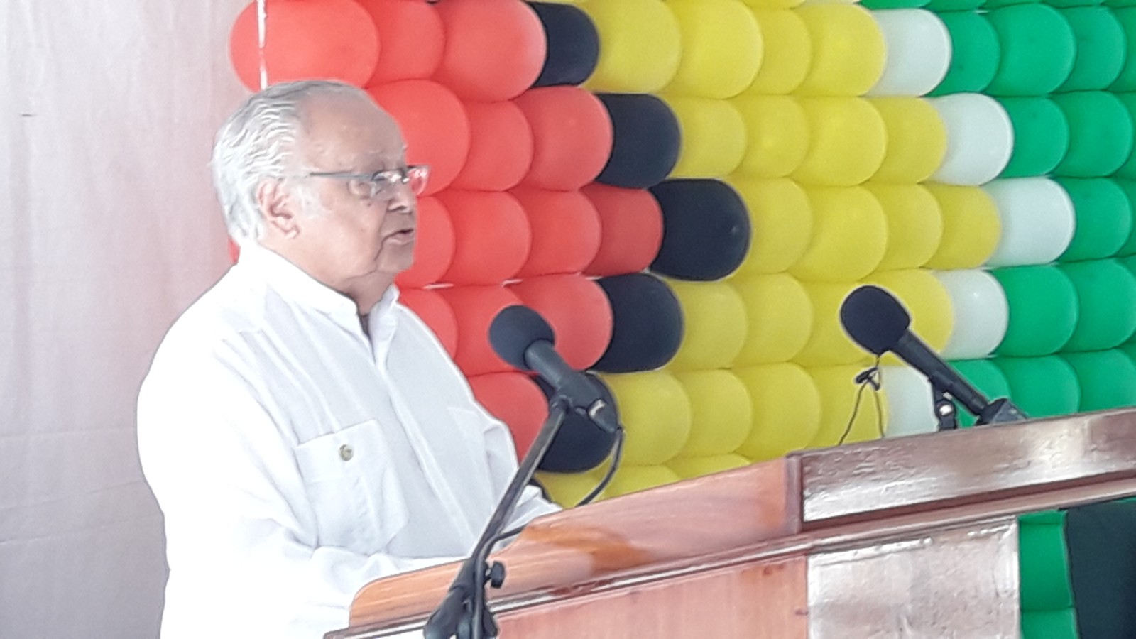 Sir Shridath Ramphal appeals for national unity ahead of elections, World Court hearings on border controversy case