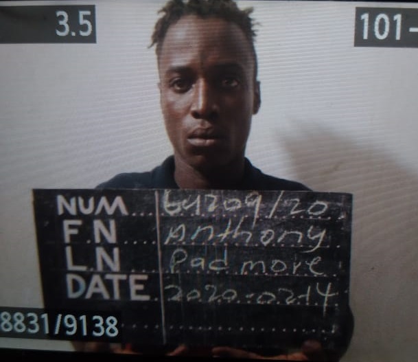 Four prisoners escape from Lusignan Prison