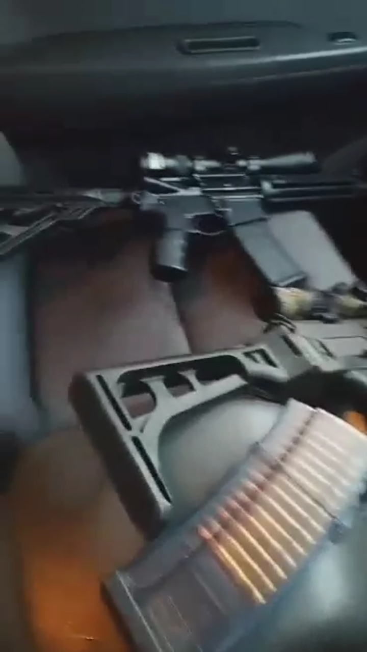 Police seize weapons, arrest man after threat of violence