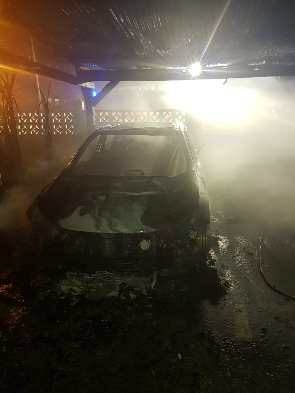 Fire destroys vehicles in govt compound