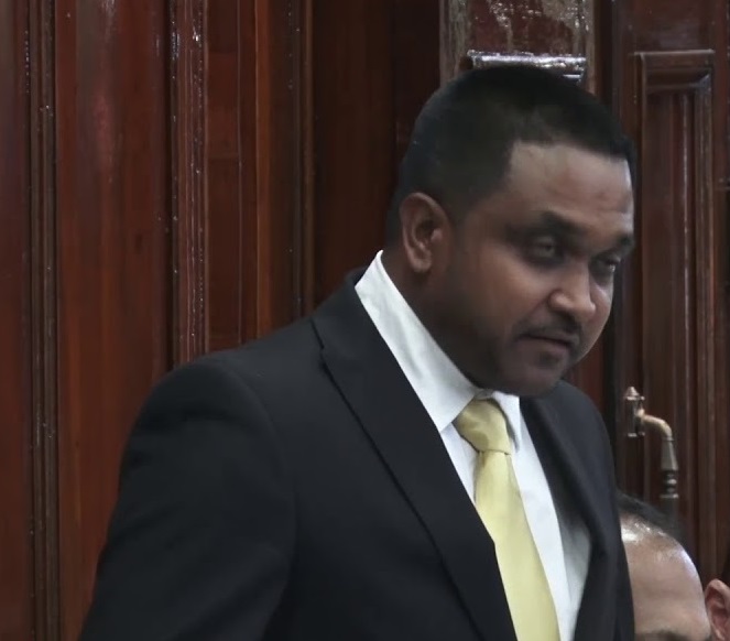 Ministry of Communities paid 56 contracted workers $800 million in five years- govt