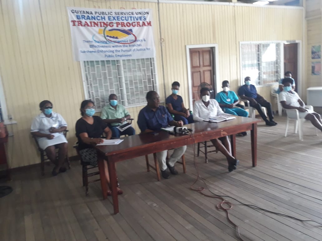 Public Service Union to call “full strike action” by nurses