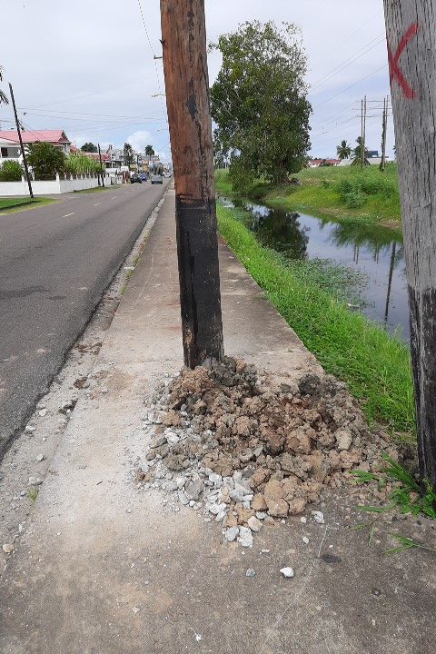 GPL admits planting poles in pavement was “bad judgement”, Disability Commission to sensitise power company about law