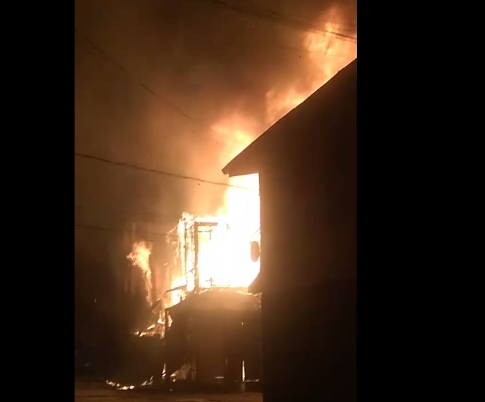 Fire rips through several Albouystown houses