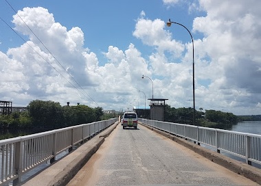 Mackenzie-Wismar bridge cleared of protesters, debris