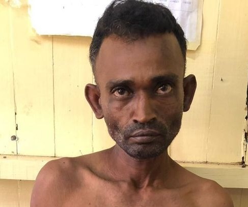 Man pleads guilty to breaking into mosque