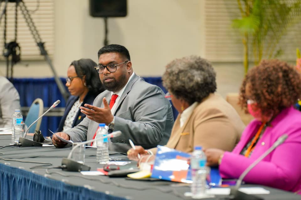 Guyana, Barbados agree to cooperate in a range of businesses