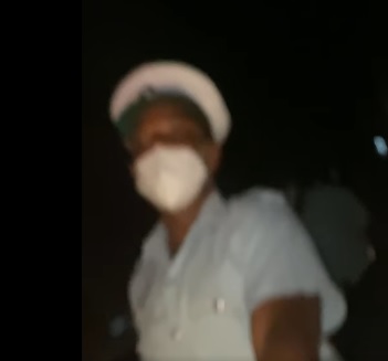 Civilian accuses Bartica traffic policemen of assault, threats