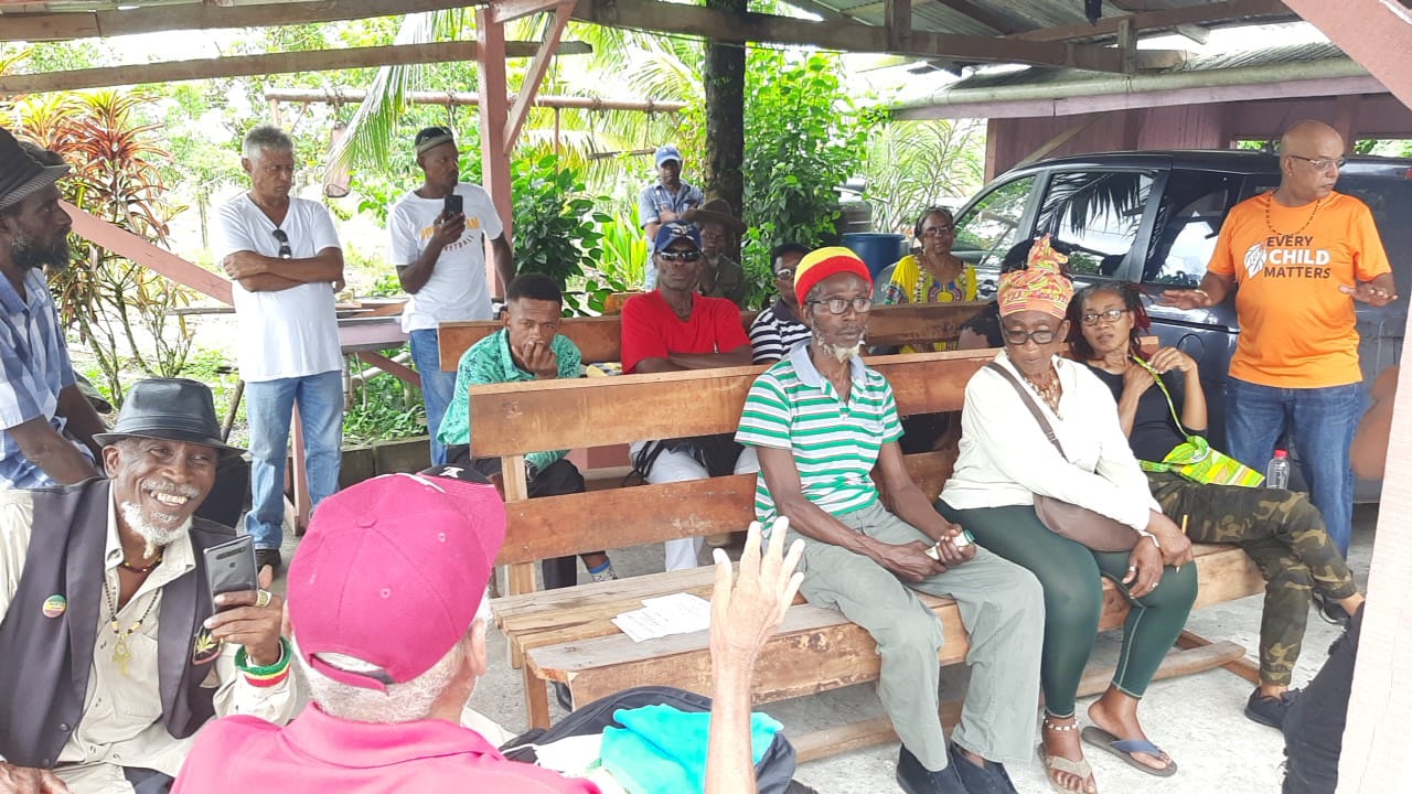 Prospective hemp farmers on Soesdyke-Linden Highway urged to petition Jagdeo