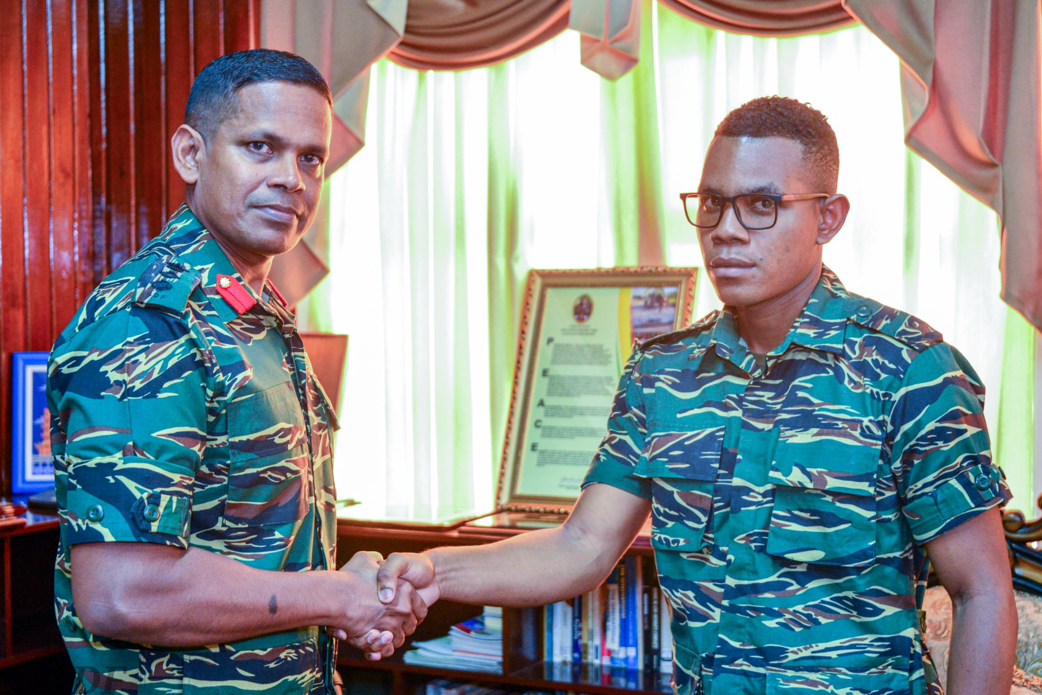 Soldier who helped rescue baby from sinking speedboat congratulated