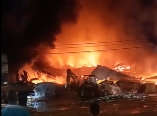 Fire destroys Chinese supermarket in Lethem