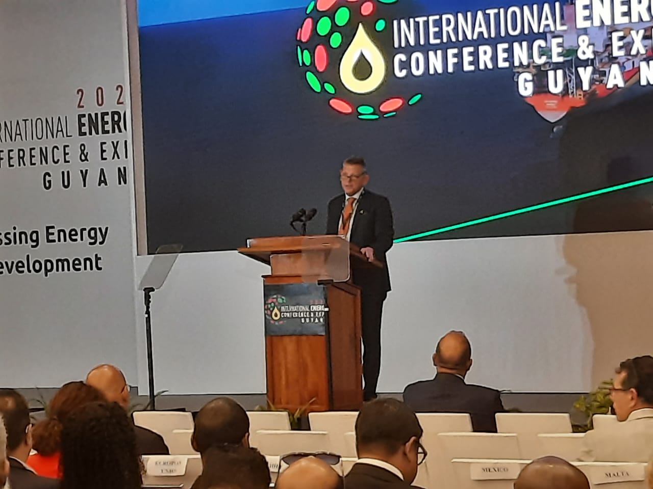 ExxonMobil forecasts 400,000 barrels per day from Liza 1, 2