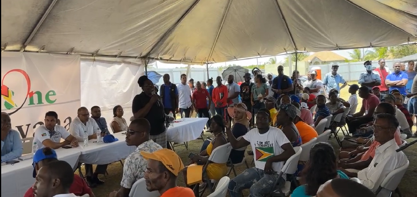 Victorians told to ignore claims of discrimination, urged to grab opportunities