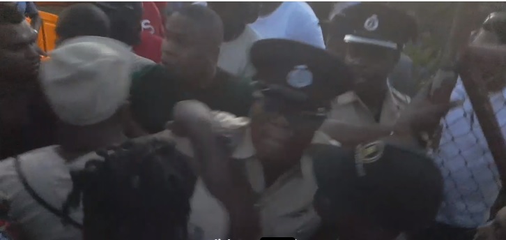 Protest erupts in Plaisance over road extension; Jagdeo announces more time before demolition