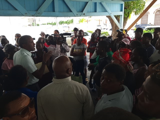 Vendors outside Muneshwer’s may have to remove by Jan 15- City Mayor