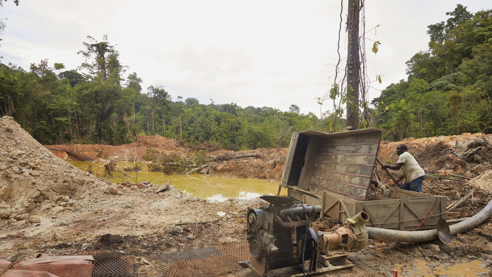 Several killed in mine collapse in Suriname