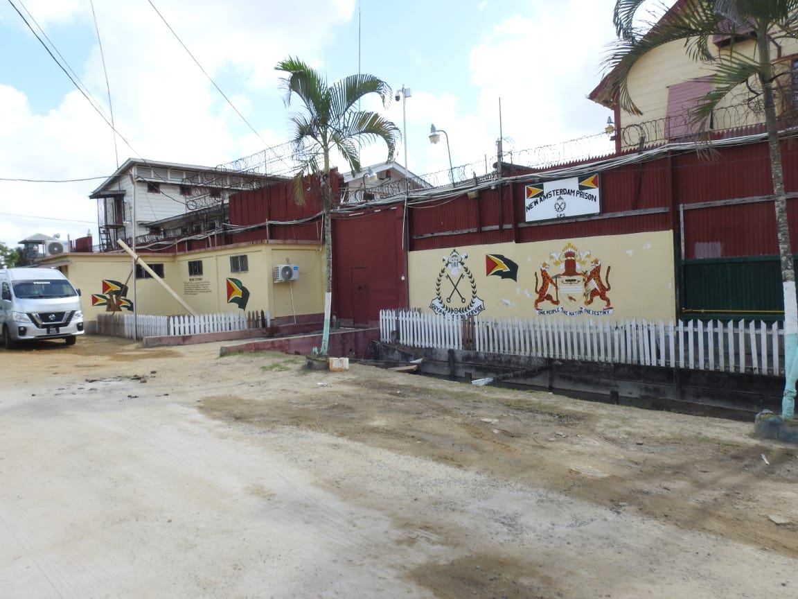 Female prison officer attempts to smuggle marijuana into prison- Prison Service