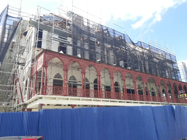 City Hall’s restoration deadline pushed back again