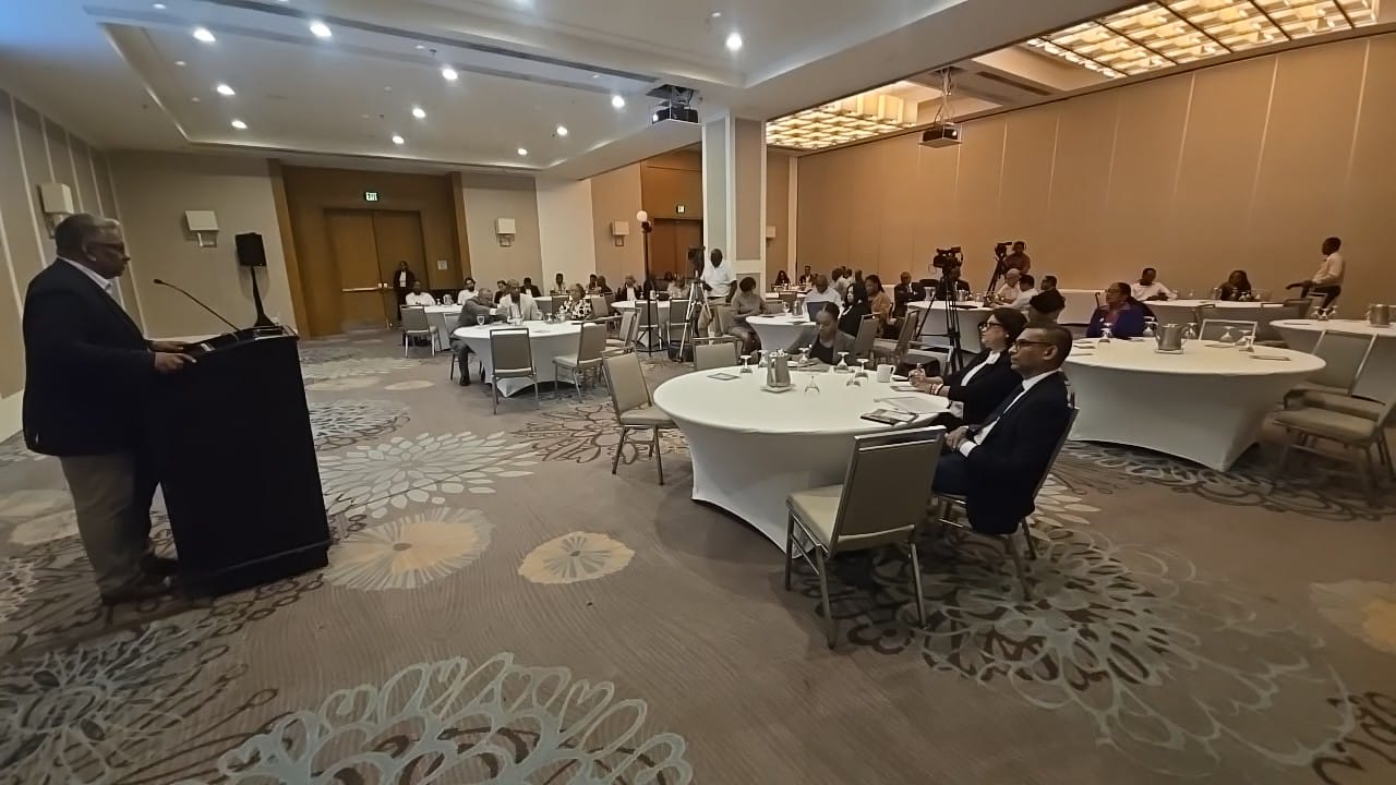 Private sector sets up system to share info on smuggling with government