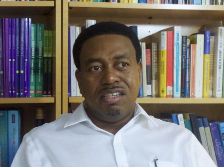 Balance interests of Guyana, investors in reviewing 2016 agreement with ExxonMobil; full guarantees necessary for oil spill – analyst