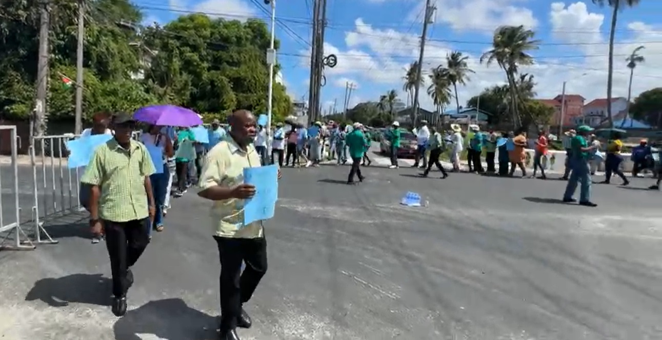 “I don’t vote with the PPP” – GECOM Chairman