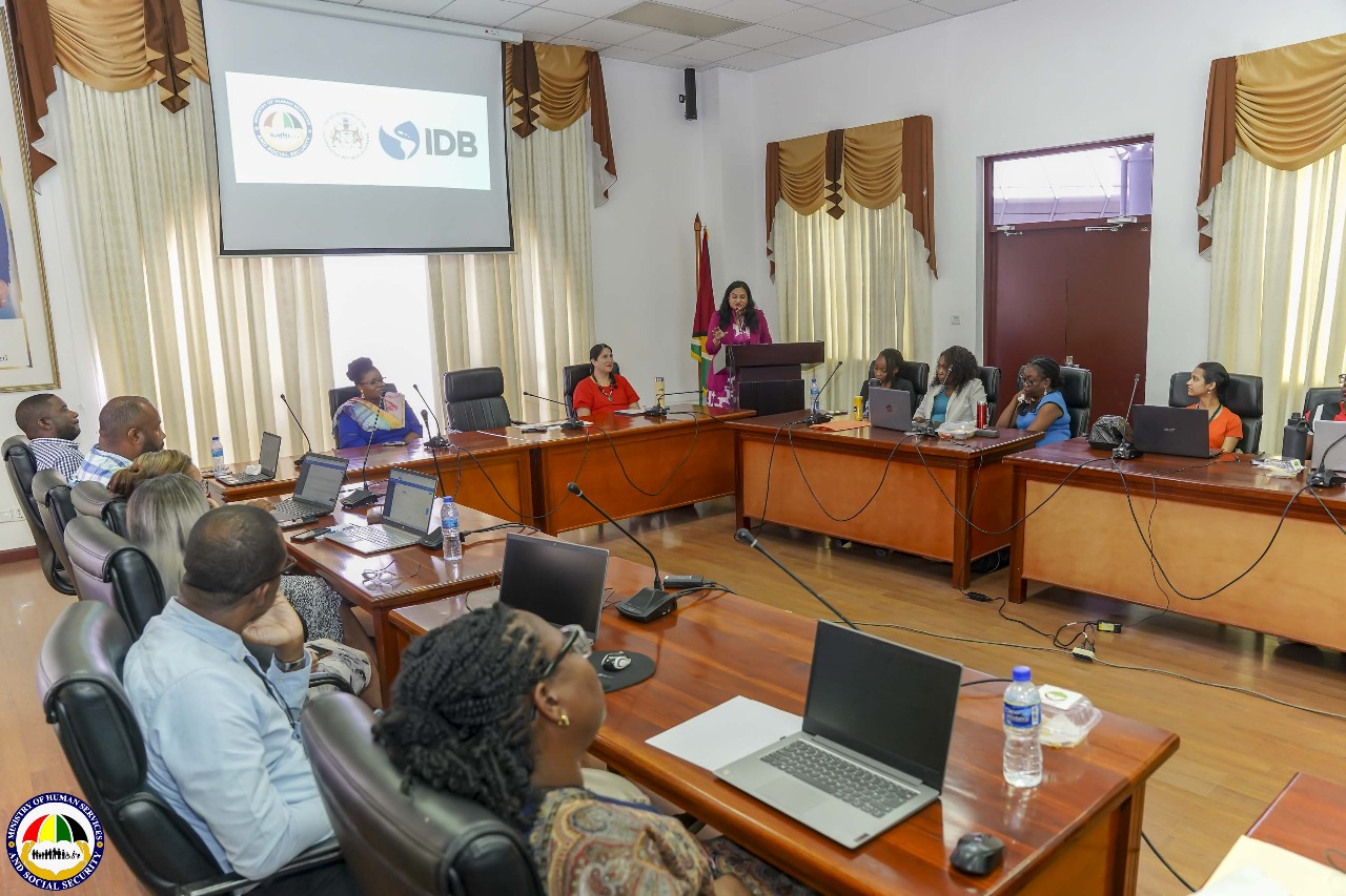 Digital registry for old age pensioners, public assistance, other Human Services and Social Security beneficiaries