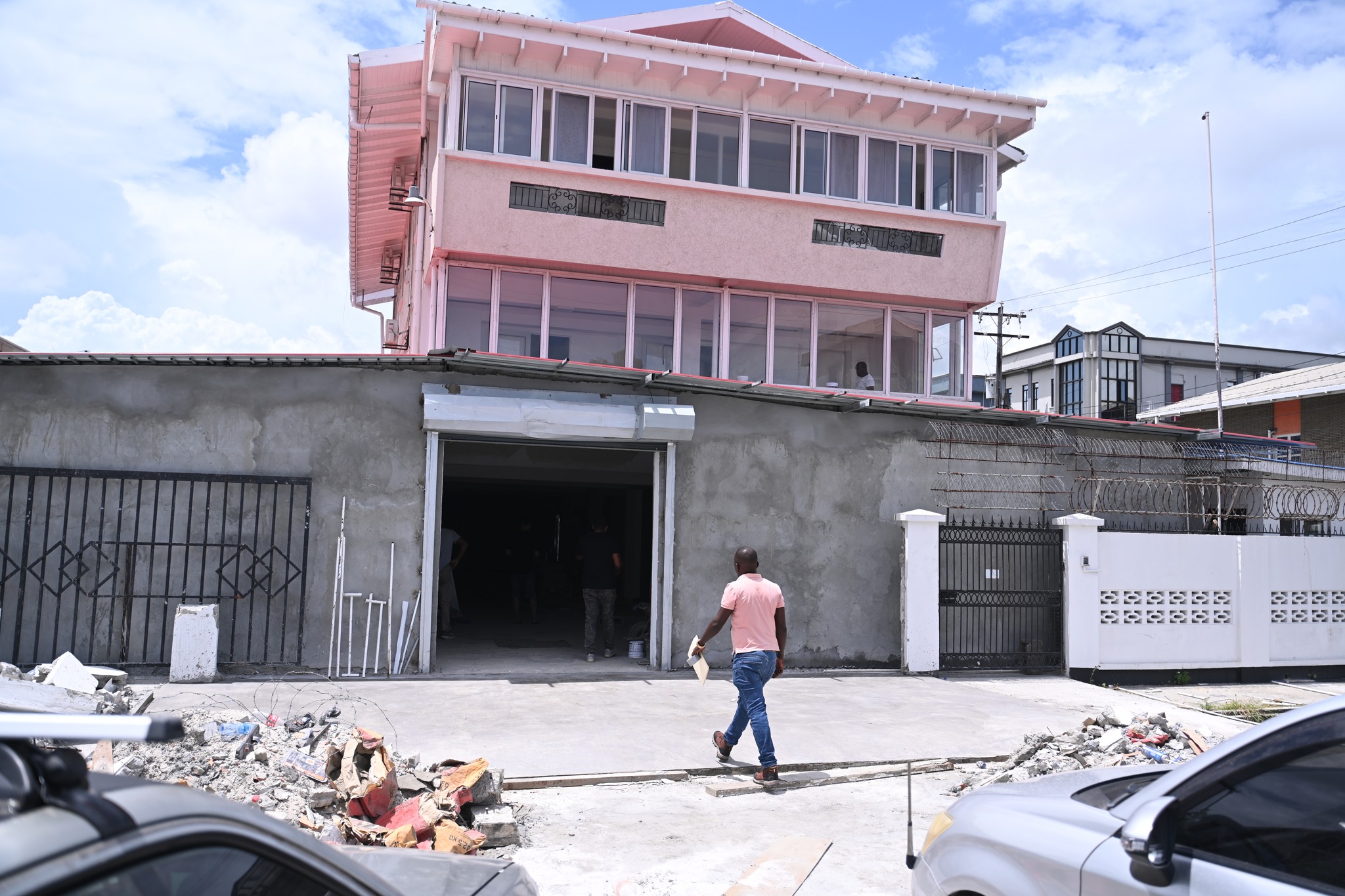 Housing ministry halts construction of proposed Brickdam supermarket