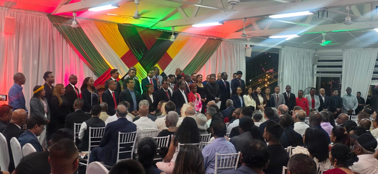 25 ministers sworn in