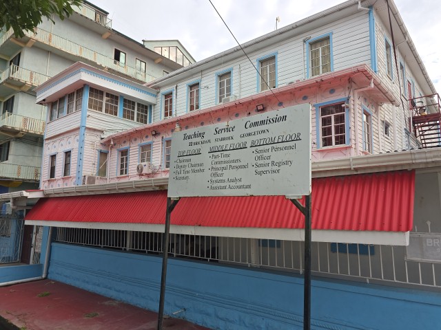 Thousands of teaching vacancies exist