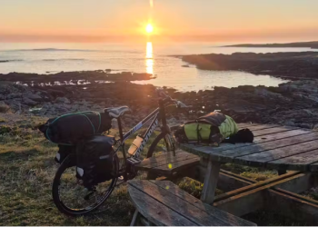 OPINION: Dusking is a trend aimed at helping people switch off at the end of the day. How does it work?