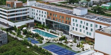 Four Points by Sheraton hotel commissioned