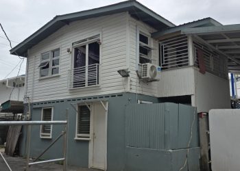 Firemen allegedly stole laptop from fire scene