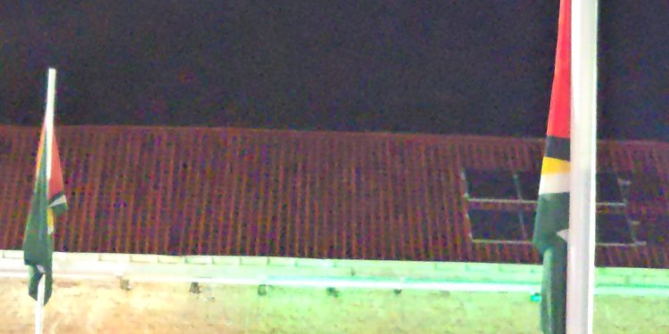 National flag stuck at Independence anniversary ceremony