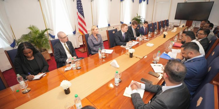 Guyana, US to hold technical talks on bauxite, other investment opportunities